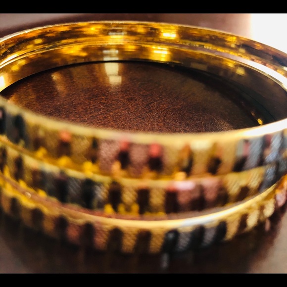 NWOT gold bangles - Picture 2 of 4